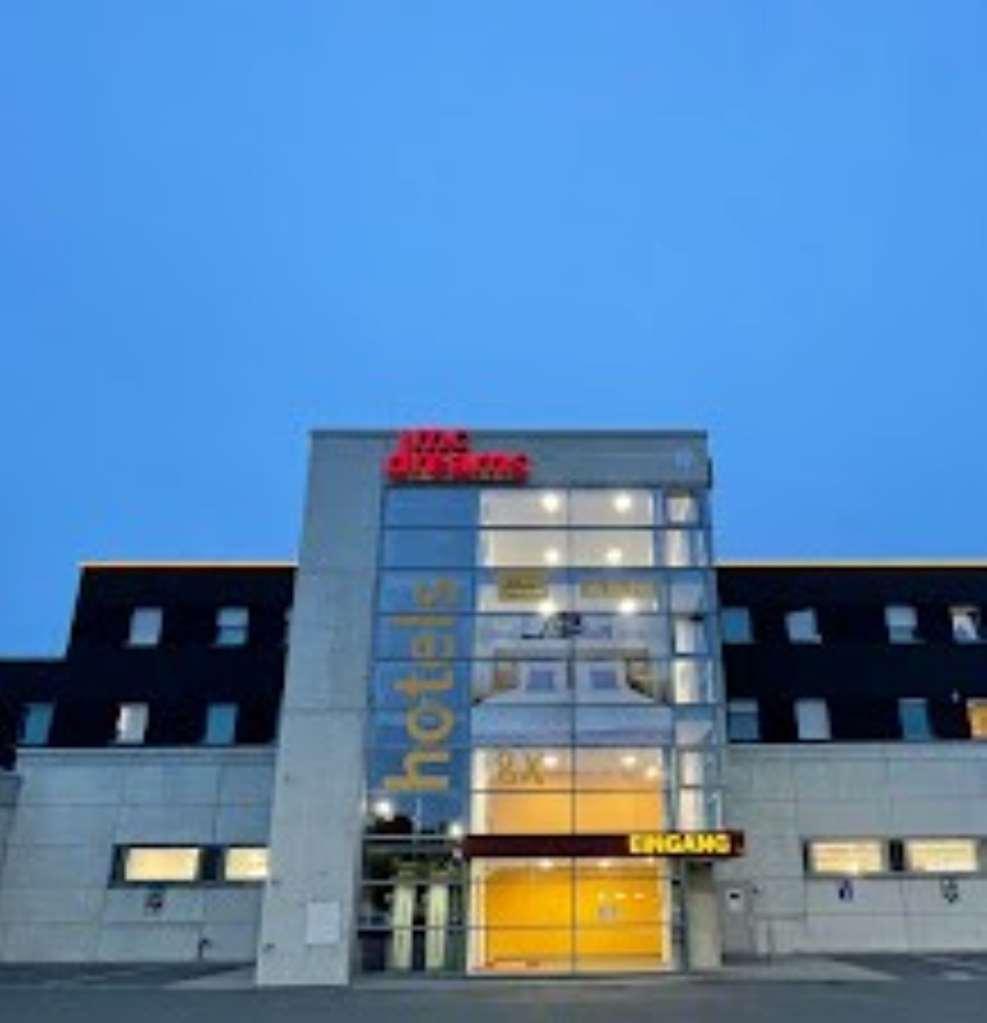 Mcdreams Hotel Есен Екстериор снимка