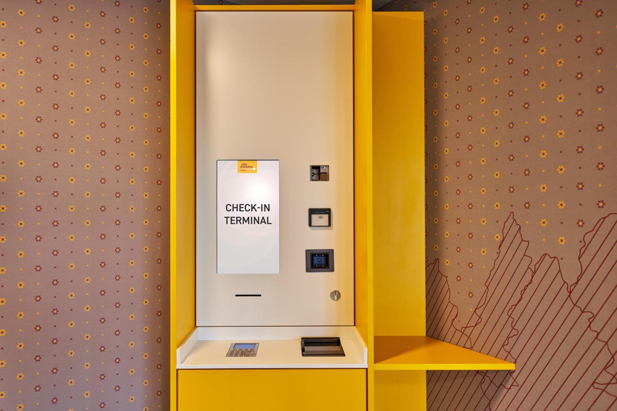 Mcdreams Hotel Есен Екстериор снимка