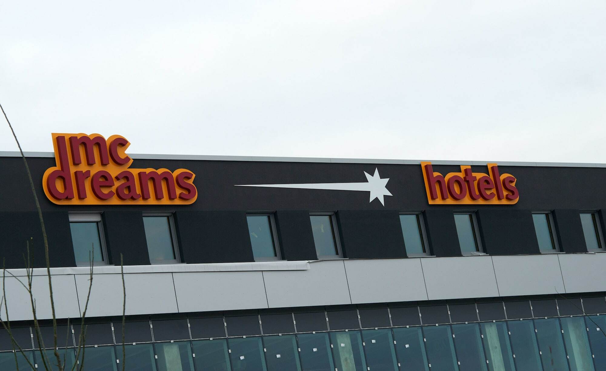 Mcdreams Hotel Есен Екстериор снимка
